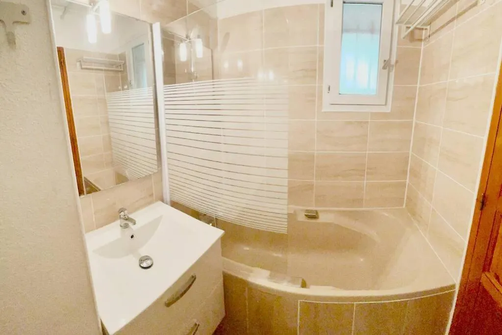 Apartament Le Havre De Ferrieres - Free Parking - Wifi - Cuisine Martigues